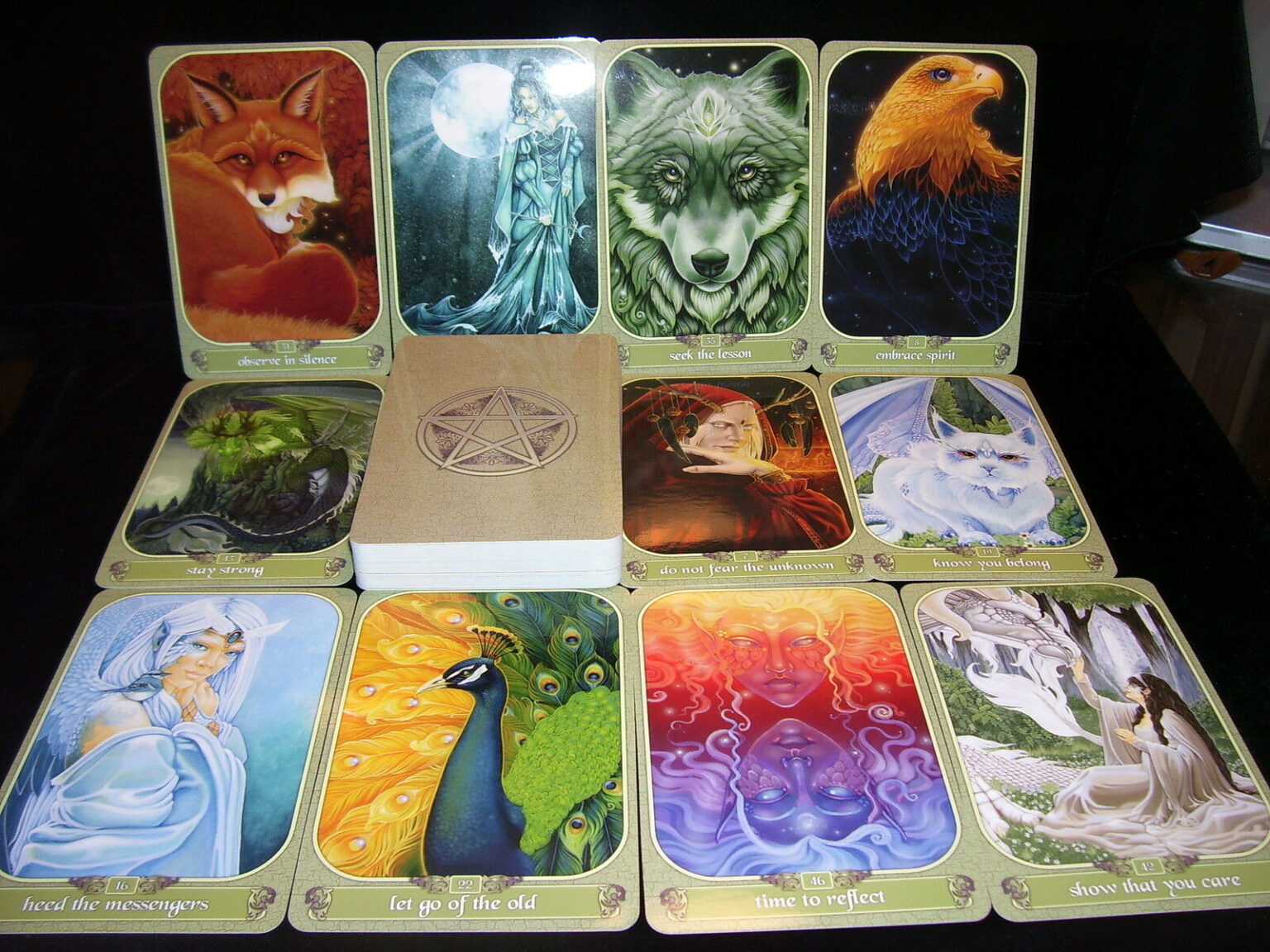 what-are-oracle-cards-tarot-reading